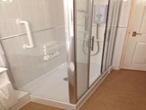 Bathroom in Homewell House, Kidlington, Oxfordshire - January 2012 - Image 7